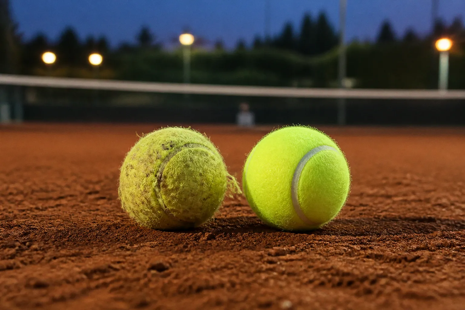 Tennis ball fluff: adjusting your spin as the felt wears