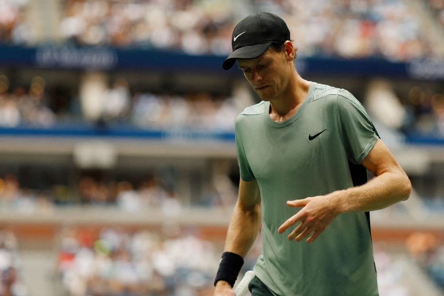The Tennis Calendar Crisis: Why Players Are Demanding a Shorter Season