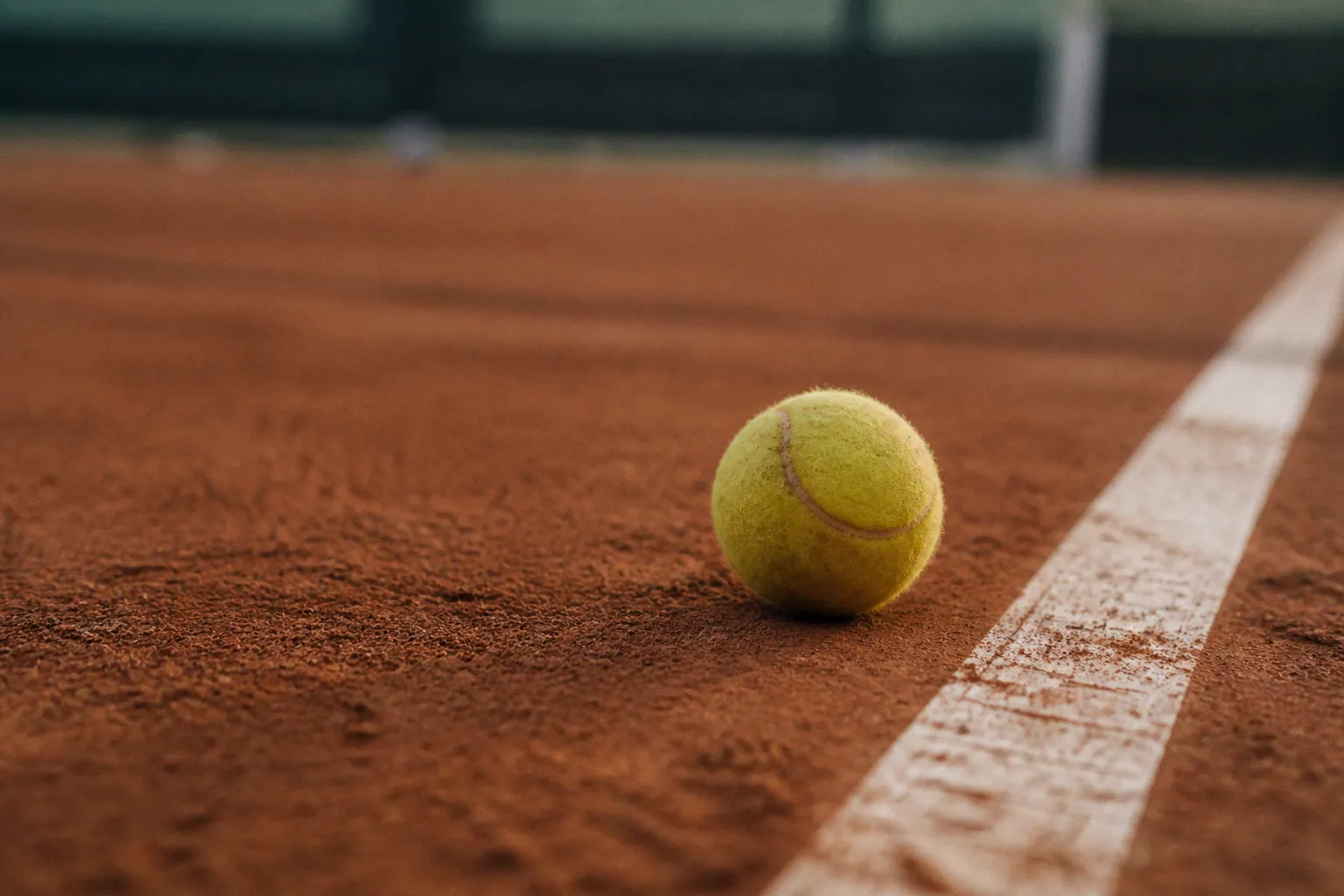 Underhand serve: tactical genius or disrespectful trick?